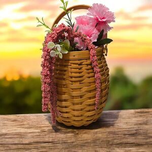 Longaberger October Fields Basket, Protector.  2000, # 16951 Feature Basket Coll